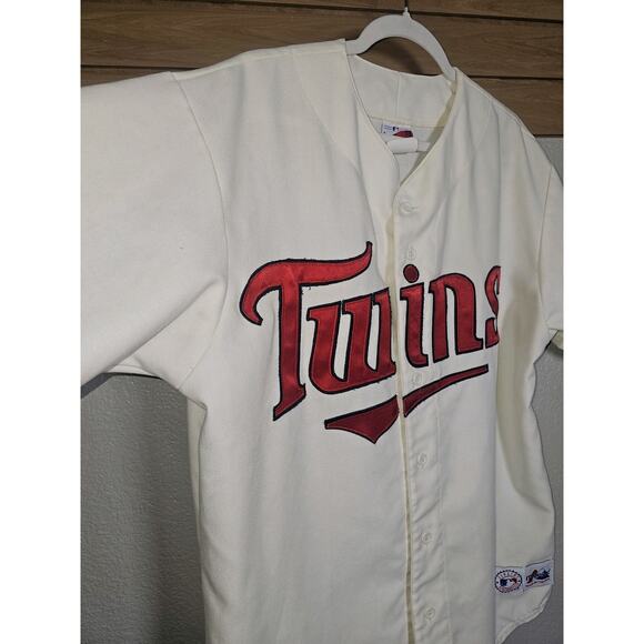 Vintage Majestic Genuine Minnesota Twins Jersey. MADE IN THE USA - Picture 14 of 15
